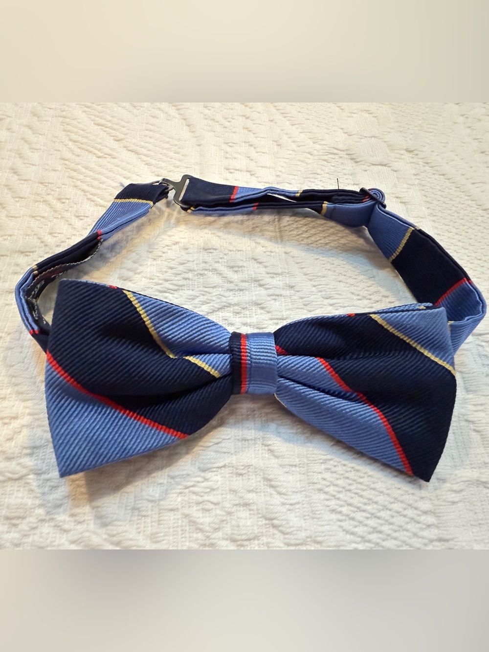 Brooks Brothers Bow Tie Boys 100% Silk Adjustable Pre Tied Blue Striped